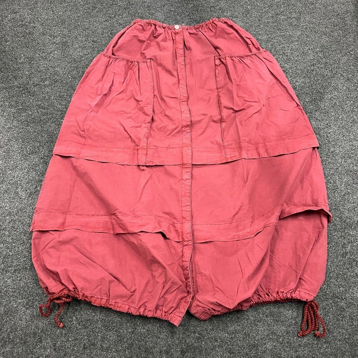 FREE PEOPLE Eloise Maxi Skirt Women's Size S Syrah
Opens in a new window or tab