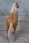 Vintage 2000 SCHLEICH Light Brown Blonde Mane AM LIMES 69 Mare Toy Horse Figure — photo 4