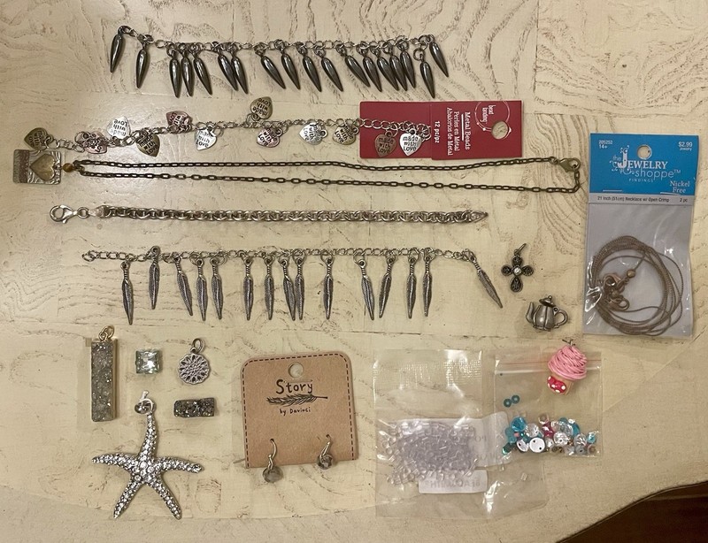 17 Pc Lot Fabulous!! Mixed Jewelry Making Pieces , MUST SEE