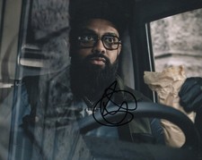 GUZ KHAN SIGNED PHOTO (3) ARMY OF THIEVES VIDEO BEWEIS