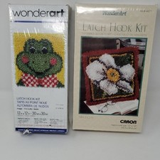 WonderArt Frog and Flower Latch Hook Kit