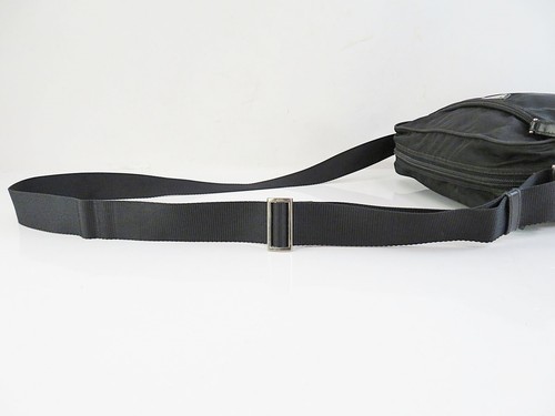 Authentic PRADA Black Nylon and Leather Crossbody Shoulder Bag Purse #54320B - Bild 9 von 12