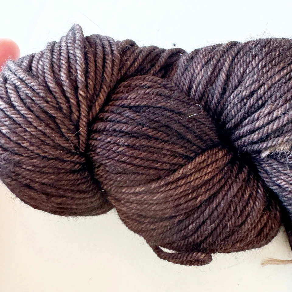 MALABRIGO 'RIOS' 210 YARDAS - LANA MERINO SUPERWASH (1) HANK - #624 HILO CACAO NUEVO CON ETIQUETAS Foto 4 de 4