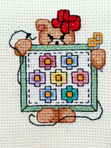 Cross Stitch Multicolor Teddy Bear Quilter With Floral Quilt Finished Piece - Picture 7 of 11
