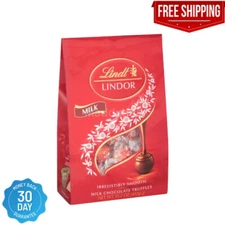 Lindt LINDOR Milk Chocolate Truffles, Milk Chocolate Candy 15.2 oz. Bag