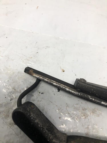 1990-2002 Mercedes R129 SL OEM Left & Right Headlight Wiper Arms - Picture 6 of 12