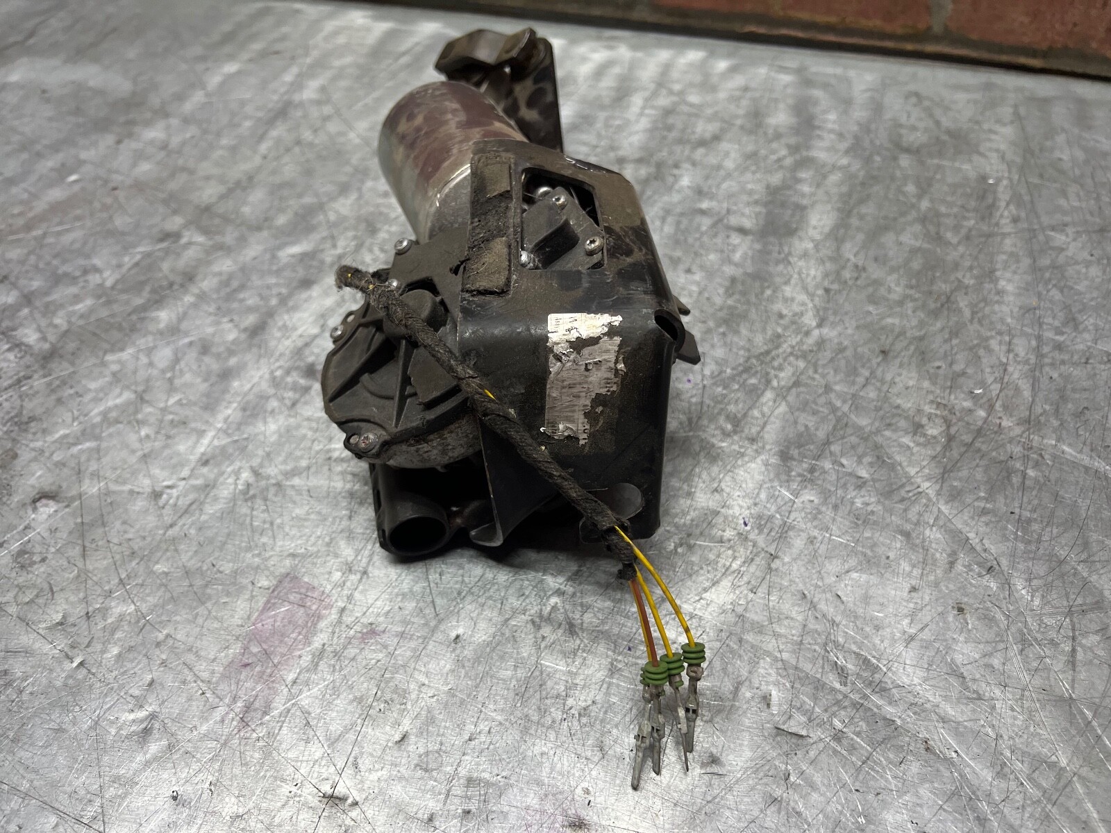 15-17 McLaren 650S Front Windshield Wiper Motor OEM