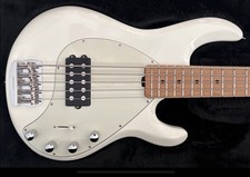 MusicMan USA Stingray 5 Special MN IWH