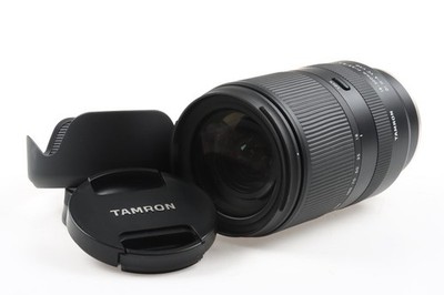 TAMRON 18-300mm f/3,5-6,3 Di III-A VC VXD für Sony E-Mount