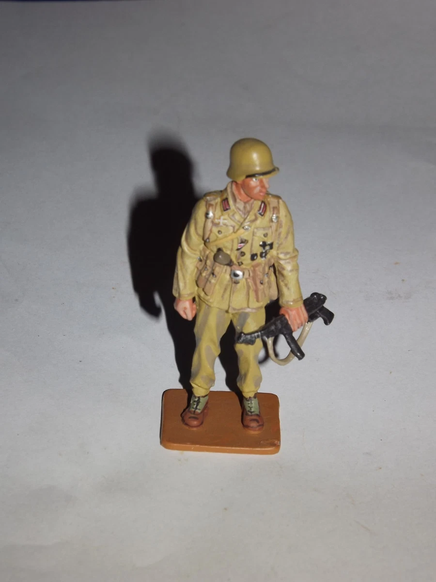LOT DE 25 Anciens SOLDATS en PLOMB - En l'état - Voir les photos EUR 2