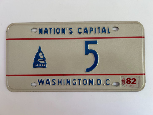 1982 Washington DC License Plate Low Number One Single Digit #5 US Supreme Court