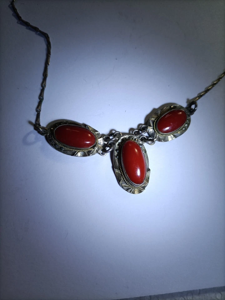 collana corallo e argento - Immagine 3 di 4