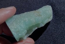 Smithsonite Fine Botryoidal Free Standing Alluring Specimen 36.4 Gram New Mexico