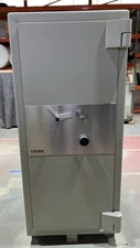 Chubb Bankers Treasury TRTL 30x6 Eq high security safe