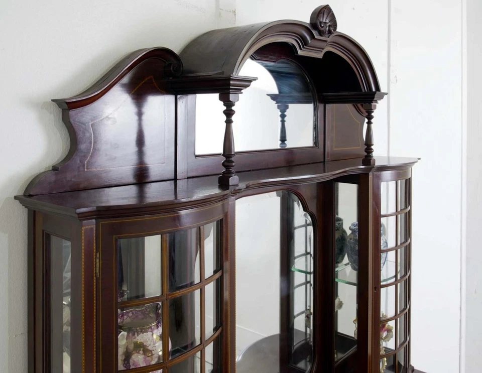 Vitrina eduardiana aparador de caoba Maple and Co 1910 Foto 2 de 4