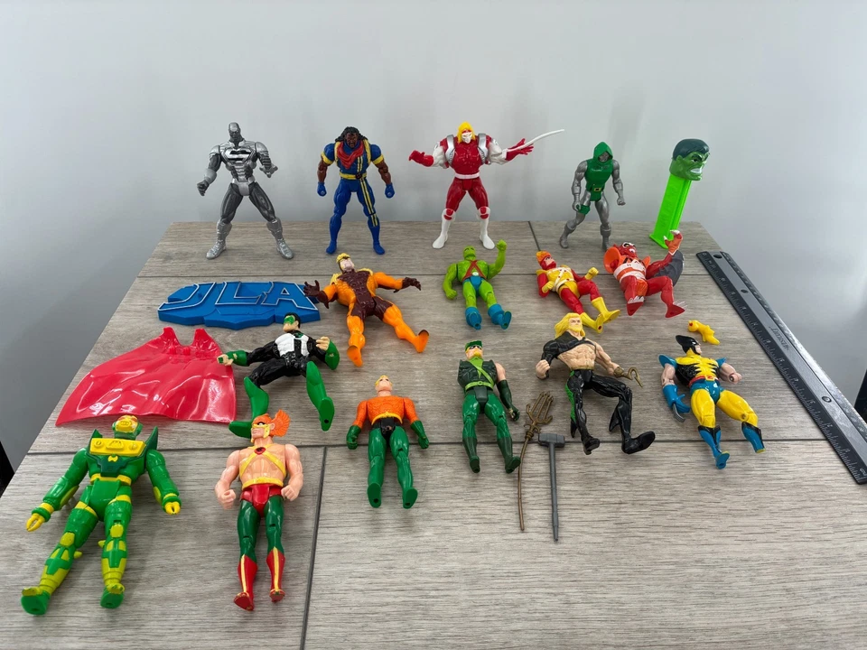 15 Vintage Kenner DC Comics Super Powers Action Figures Mantis Firestorm X Men - Image 3 of 4