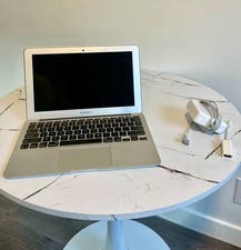 Apple MacBook Air 11” (Early 2015) 128GB SSD 4GB RAM i5 