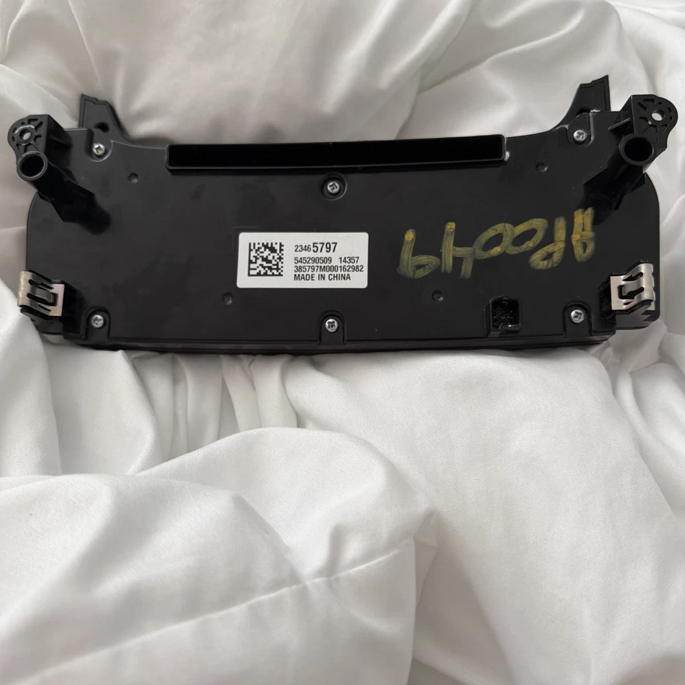 Painel de controle HVAC para 2016 Chevy Malibu Limited MK896VT - Imagem 2 de 4