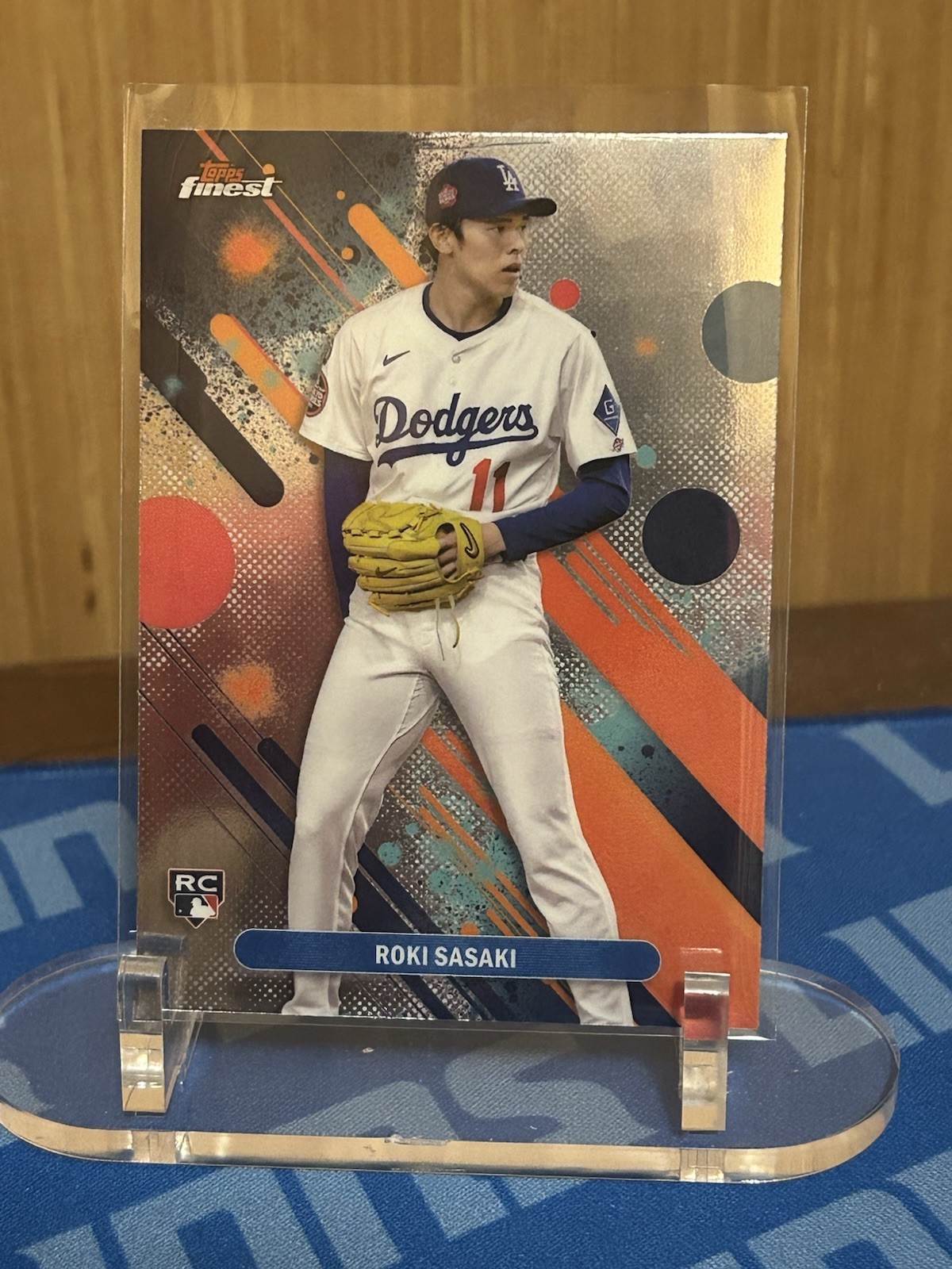 2025 Topps Finest - Common Roki Sasaki #40 (RC)