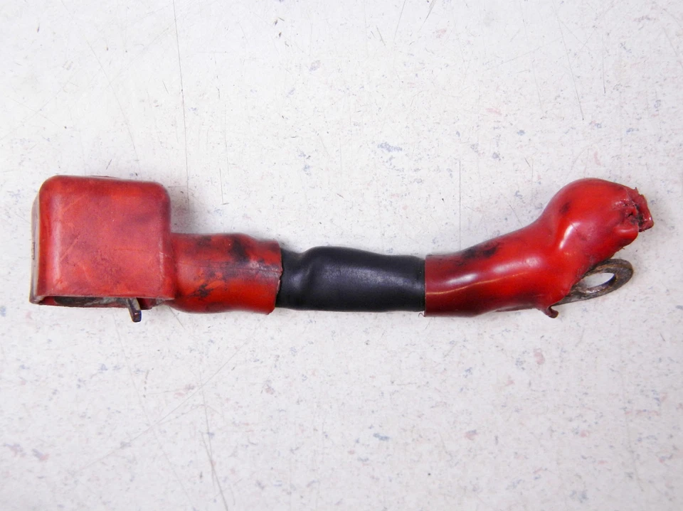 82 HONDA CB750SC CB750 CB 750SC NIGHTHAWK 750 CABLE BATERÍA POSITIVO CABLE CABLE CABLE Foto 3 de 4