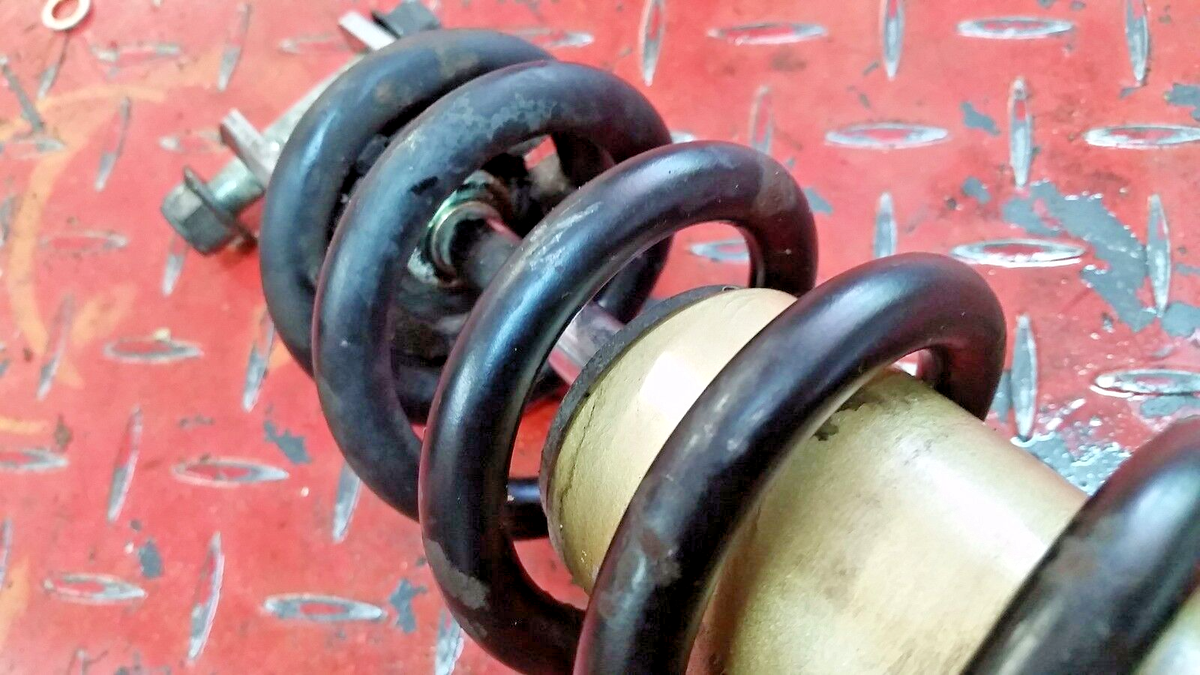 96-03 Kawasaki ZX7R Rear Shock 14