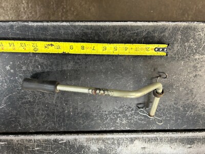 Husqvarna YTH21K46 960450021  deck lift handle #532195231