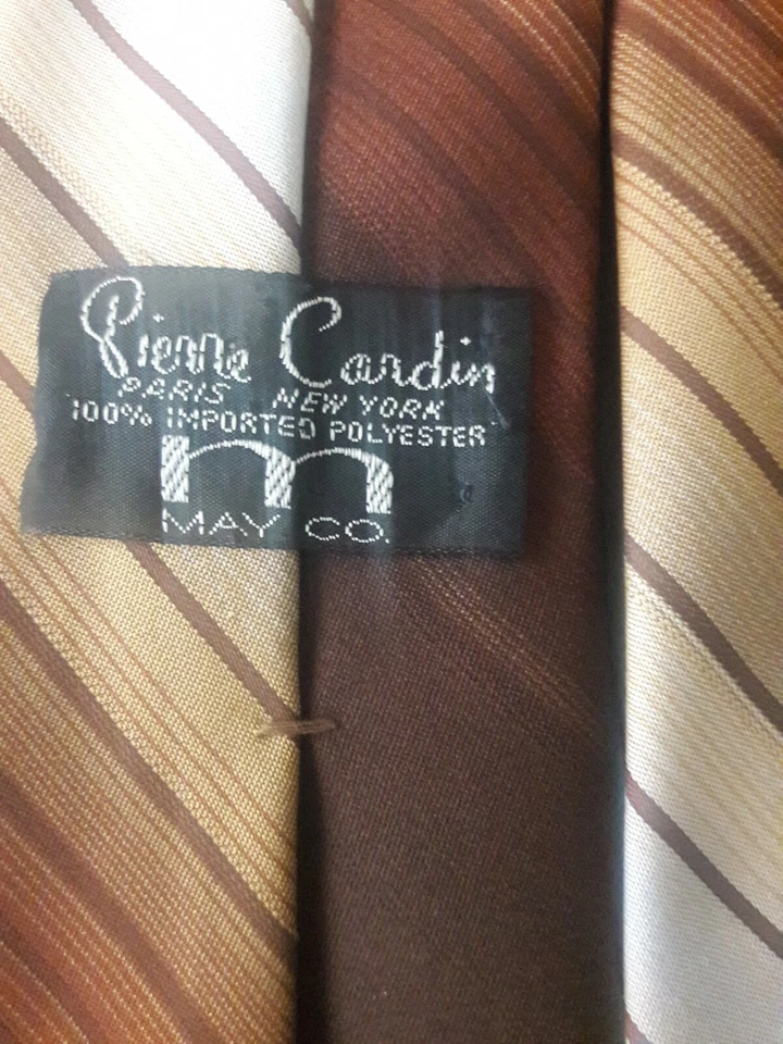 Corbata vintage Pierre Cardin Paris May Co poliéster marrón tostado 55" x 3"  Foto 4 de 4