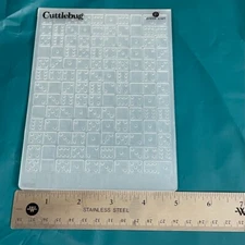 Provo Craft Cuttlebug Dominos Dice Embossing Folder