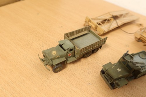 Vintage HO Military Vehicles Bundle Tank Truck Fuel Fire Ambulance Landing Craft - Picture 2 of 23