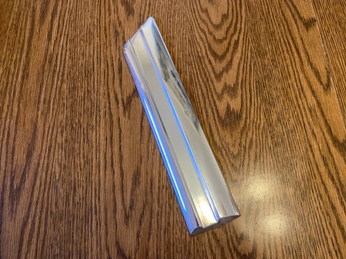 International Scout II Trim molding - Picture 2 of 3