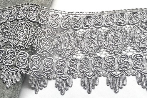 Bordure dentelle découpable Kiddo 8,5" champagne rouge vert blanc cassé noir gris par Yard - Photo 13/14