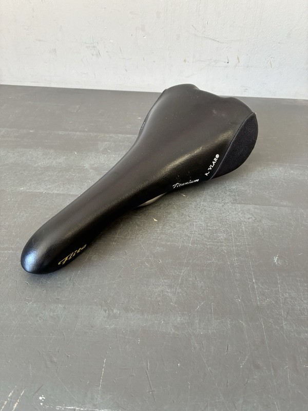 Selle Italia Flite Titanium Saddle
