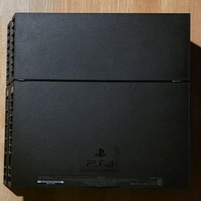 Sony PlayStation 4 PS4 500GB Black Console With Controller, Cords