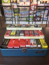 Vintage Lot of 60 Vacuum Tubes in Old Pal Metal Case RCA GE Sylvania Untested