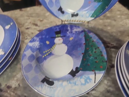 Sakura 12 Pc Lot Dinner Set Snow Pals 4 Dinner Plate 4 Salad Plate 4 Bowls EUC - Picture 4 of 16