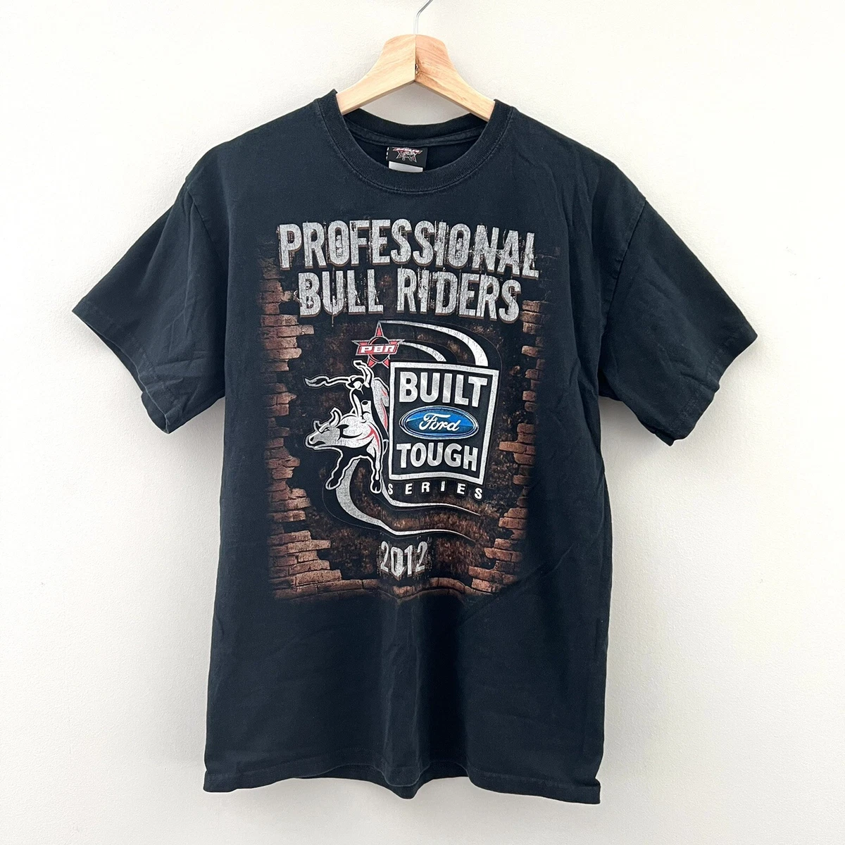 Vintage PBR Pro Bull Riders 2012 Built Ford Tough Series Tour Shirt Size M