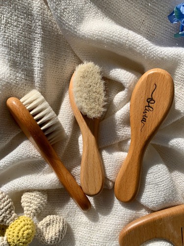 Personalized Wooden Baby Hair Brush, Newborn Baby Gift, New Baby Shower Gift - Picture 6 of 7