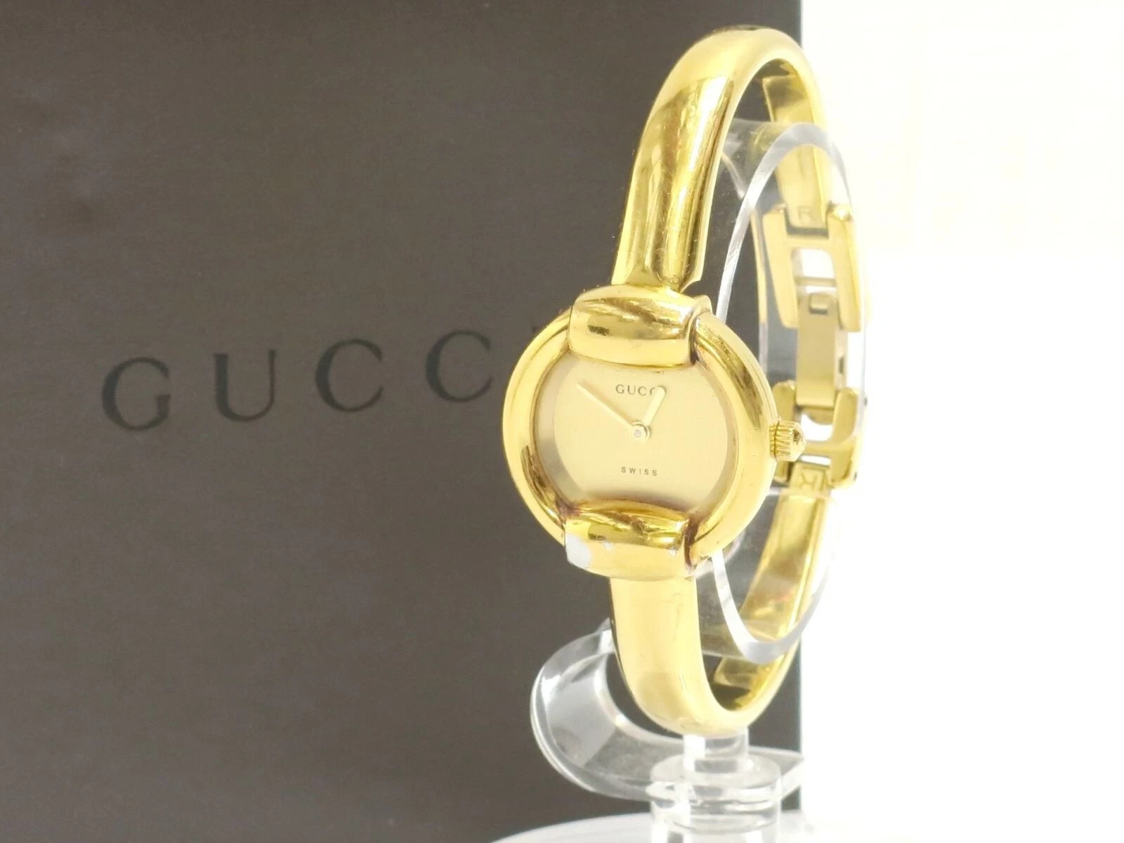 Orologio Gucci 1400L Quadrante Oro Rotondo Donna Quarzo Us inappone GIAPPONE Articolonte