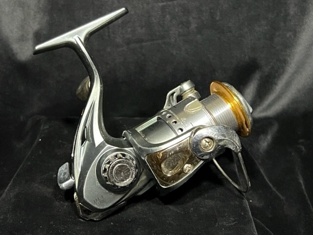 Picture 1 of 6