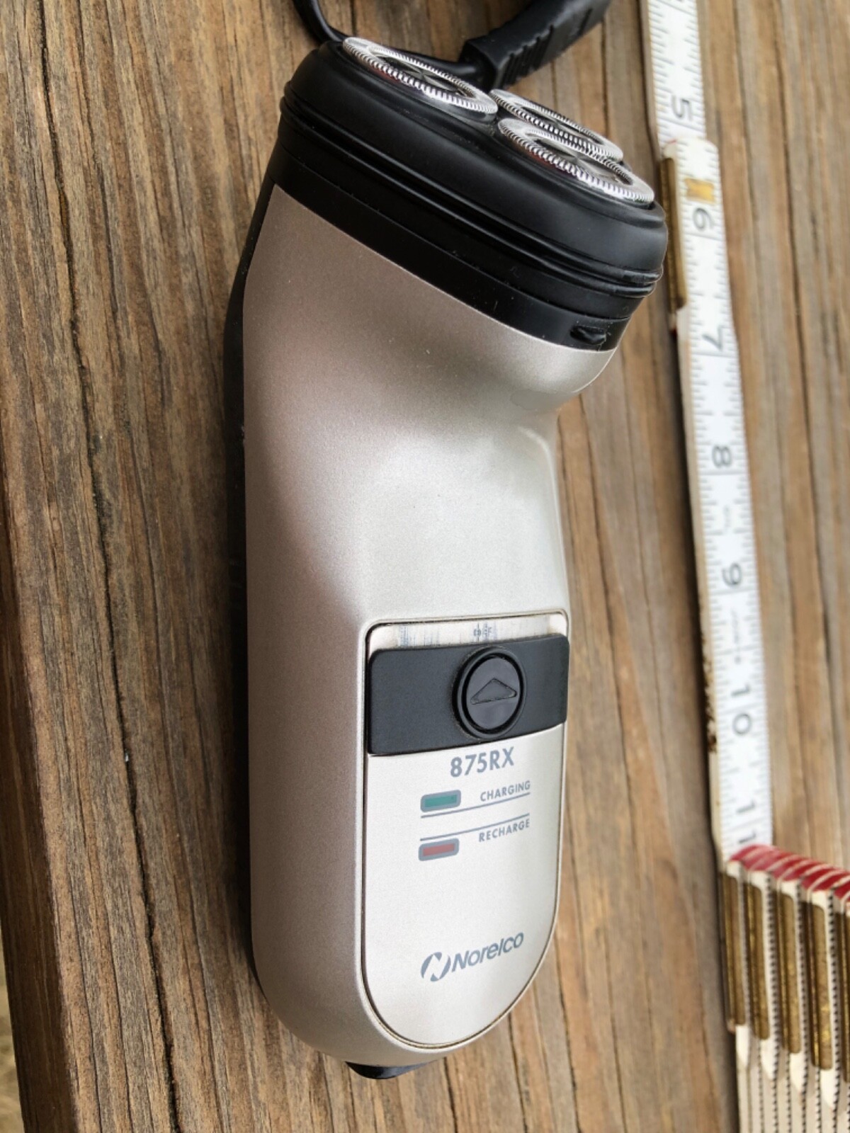 NORELCO 875RX Corded Electric Mustashe & Beard Shaver W/ Case Not