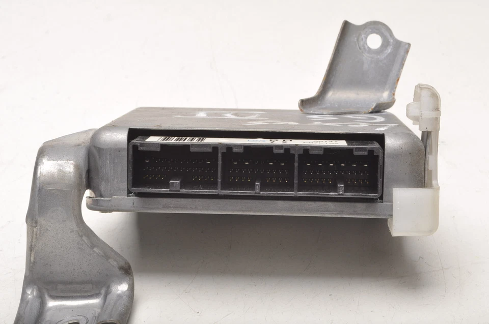 Lexus GS III Modulo Centralina 89243-30121 - Immagine 3 di 4