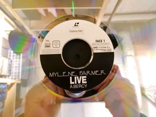 MYLENE FARMER LIVE A BERCY PAL LD WITH LASERDISC COLLECTOR ORIGINAL 1997 - Picture 3 of 6