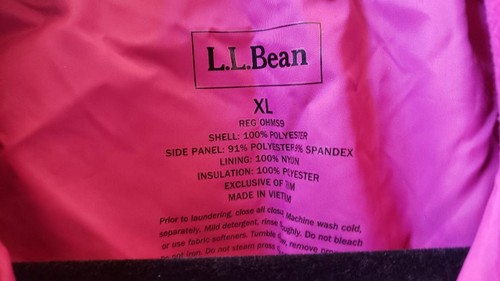 LLBean - Raspberry Quilted Puffer Style Thinsulate Vest - XL /- Gently Used - Picture 3 of 3