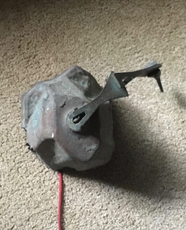 Sino de vento Paolo Soleri forma única pendurado bronze latão jardim sino de vento - Imagem 3 de 4