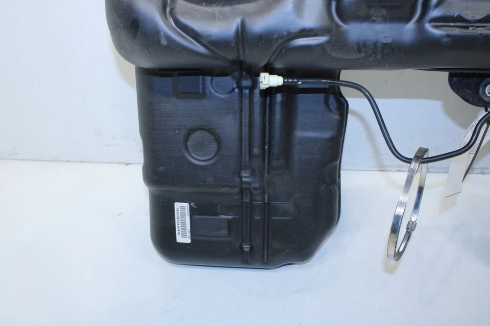 2014-18 BMW X5 xDrive35i 3.0L AWD Fuel Gas Tank 22.4 US Gallons 16117344554 OEM - Image 4 of 4