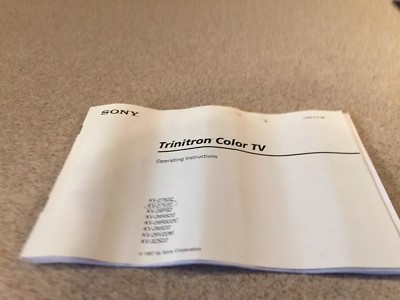 Sony TRINITRON COLOR TV Operating Instructions 1997 KV Series