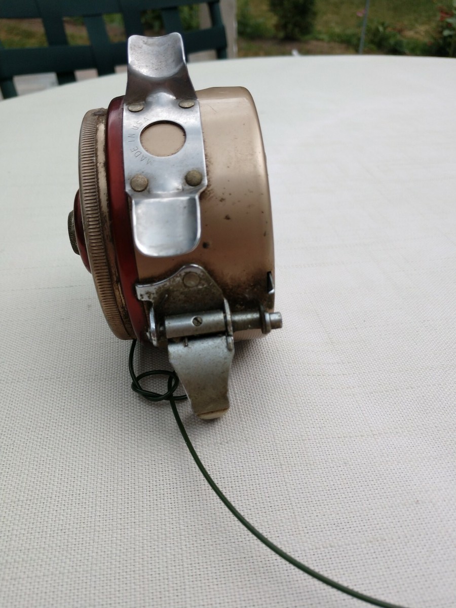 Vintage Heddon Mark IV, model 11, Made In USA FISHING REEL | eBay