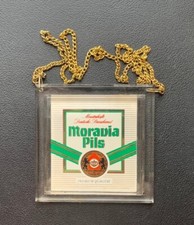 Zapfhahnschild " Moravia Pils ", mit Kette.