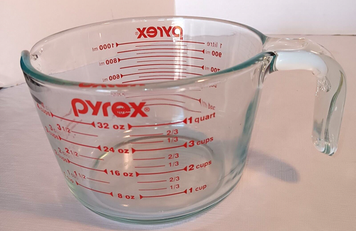 Pyrex 4 Cups 32 Oz 1000 ML 1 QT Large Clear Glass Measuring Bowl Cup Red USA - Picture 4 of 4