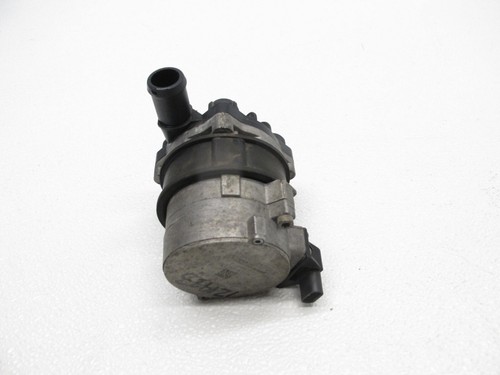 10-17 AUDI QUATTRO B8 S4 S5 A6 A7 A8 3.0 ENGINE AUXILIARY WATER PUMP OEM 121923 - Picture 2 of 4